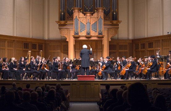 The Lawrence University Symphony Orchestra performs in the chapel on Saturday, Jan. 23 under Thom Ritter George’s conduction.  Photo by Veronica Bella