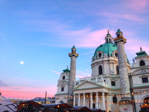 The winning photo, “Karlskirche at Christmas,” taken by junior Anne Ela during the ISA Granada program in Fall Term 2015